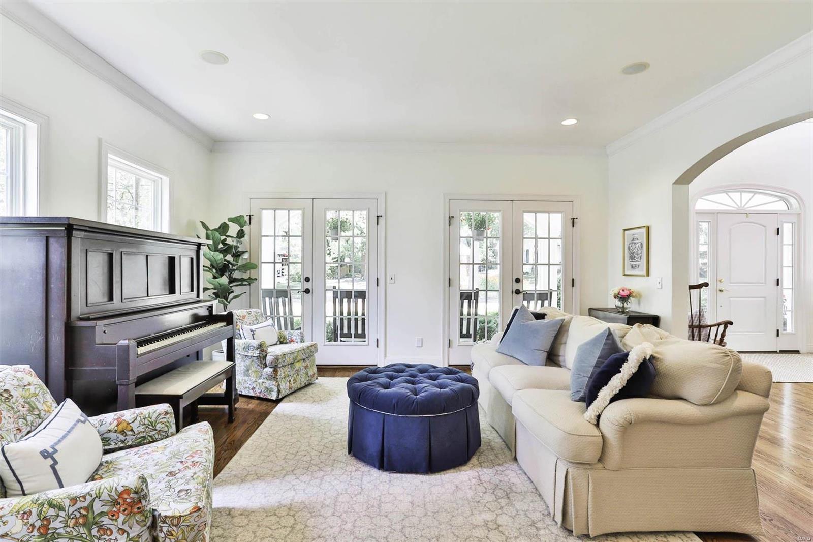 Singleton - Residential