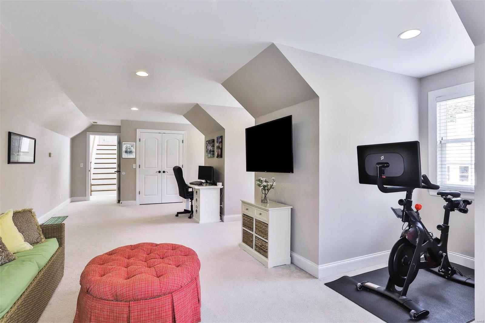 Singleton - Residential