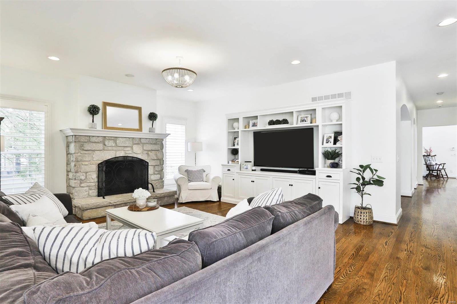 Singleton - Residential