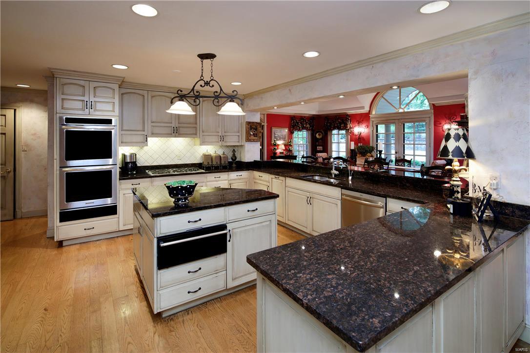 Berkley Manor 6 - Residential