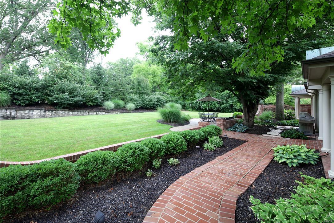 Berkley Manor 6 - Residential