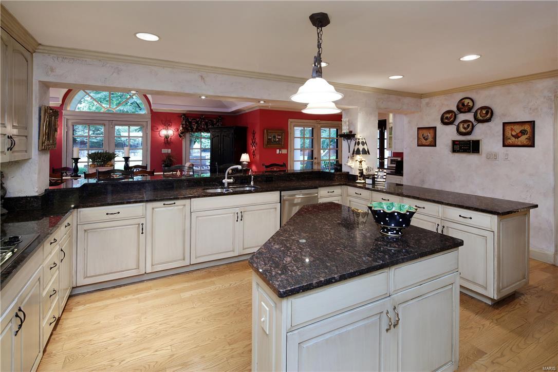 Berkley Manor 6 - Residential