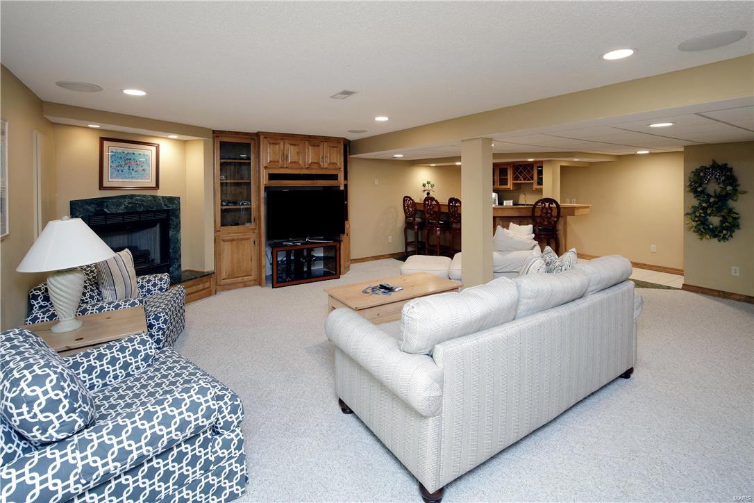 Berkley Manor 6 - Residential