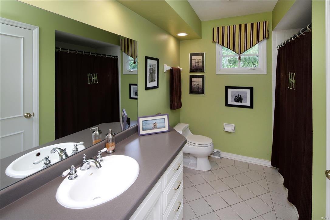 Berkley Manor 6 - Residential