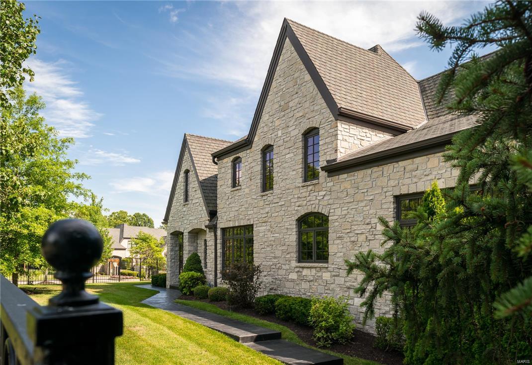 Conway On The Grove - Residential