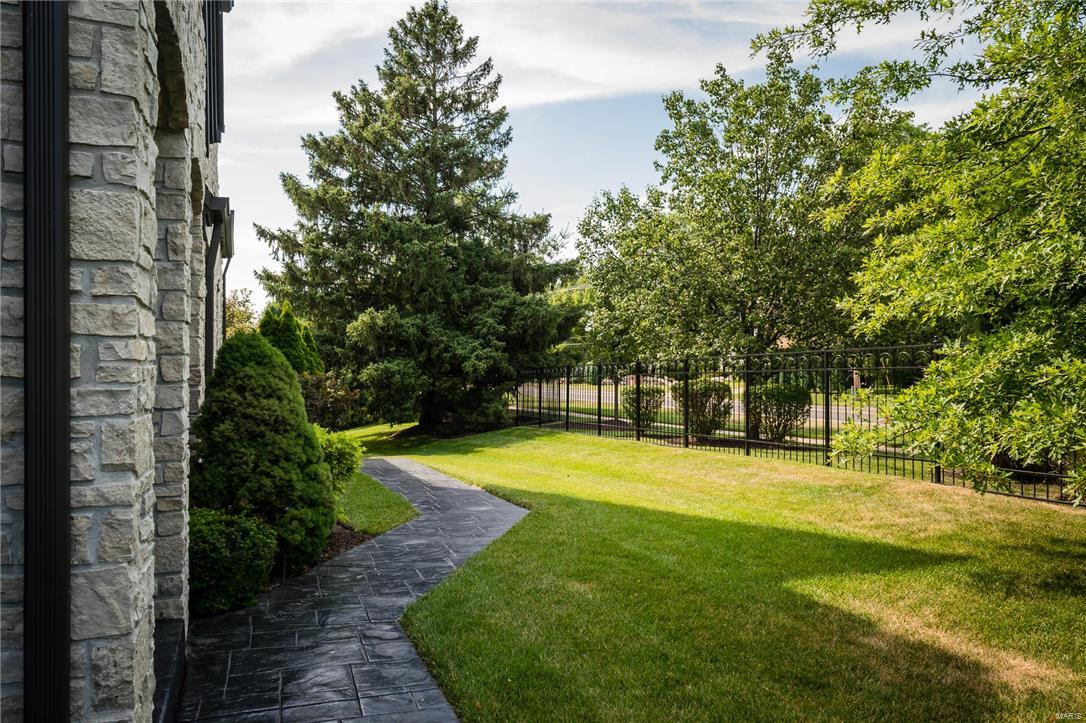 Conway On The Grove - Residential