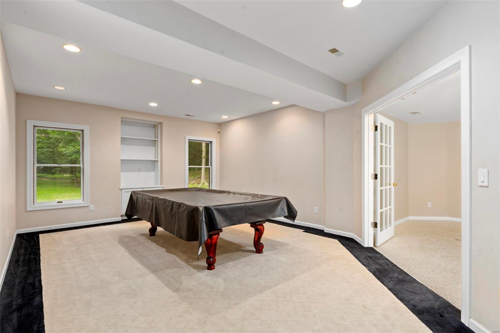 Topping Manor 2 - Residential