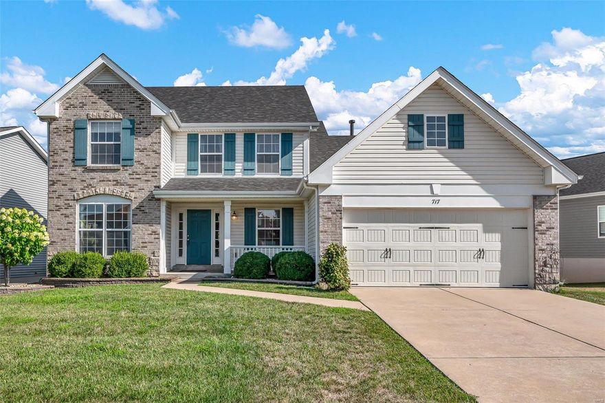 Multiple Offer Scenario. ALL OFFERS DUE BY 8PM FRIDAY 7/22 WITH A RESPONSE TIME OF NOON SATURDAY 7/23. Located in highly desirable Carlton Glen subdivision with Community Pool quick access to all major Hwy's / Retail and Quail Ridge Park. This functional 3 bedroom, 2.5 bath 2054 Sq Ft. 1.5 Story offers Front Brick Elevation, Excellent Curb appeal, Walk Out  Basement w/16x16 deck. Entry has Hardwood Floors, and custom storage insert. Great Room has 16 Ft. Ceilings, w/ open stairs to 2nd level and Wood Burning Fireplace. Eat In Kitchen provides Hardwood Floors, and ample cabinet / counter space. Master Bedroom has vaulted ceiling , walk in closet w/custom storage insert.  Formal Den / Office is a multi use space. Eat In Kitchen w/ Hard Wood Floors. Deck (2012), Furnace ( 2018), Roof (2021). All appliances included with sale including washer/Dryer. Upper Level offers open 14x12 loft, 2 spacious bedrooms w/ custom closet inserts and a full bath.