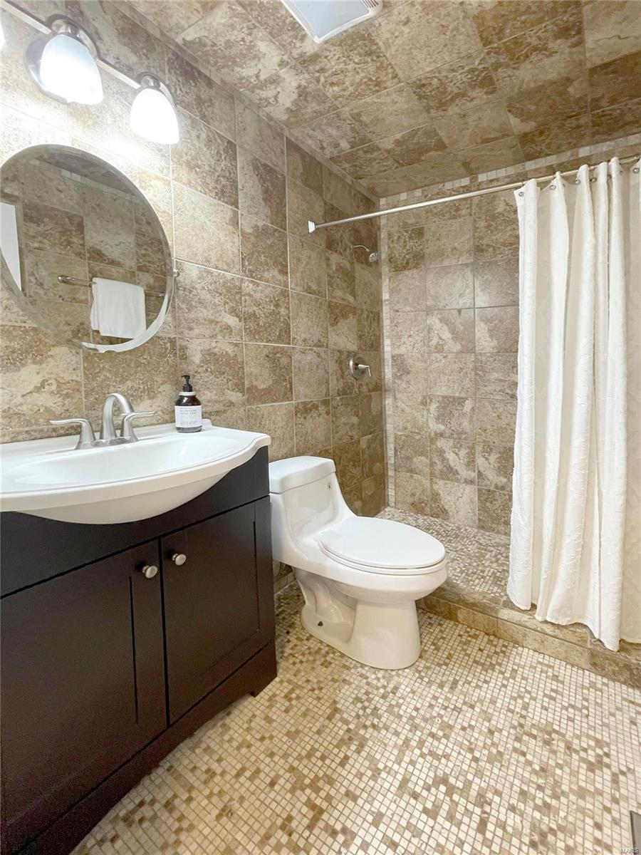 Hidden Meadow Condo 18 - Residential