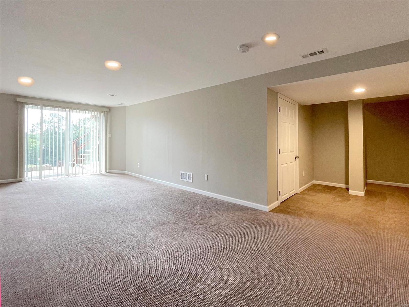 Hidden Meadow Condo 18 - Residential