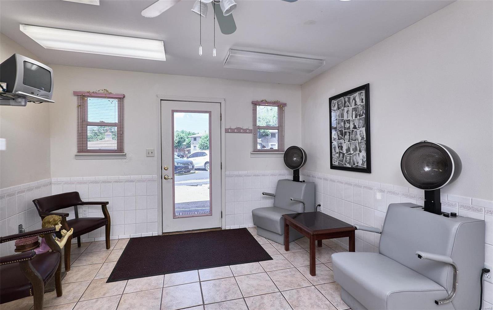 New Town Of St Ferdinand - Residential Income