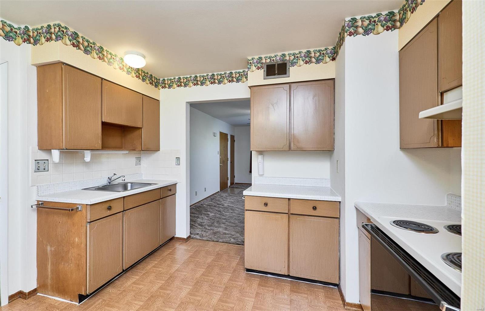 New Town Of St Ferdinand - Residential Income