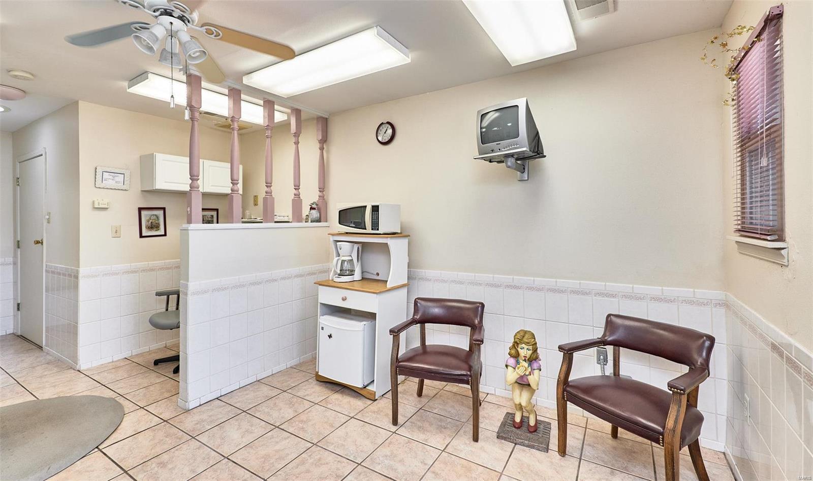 New Town Of St Ferdinand - Residential Income