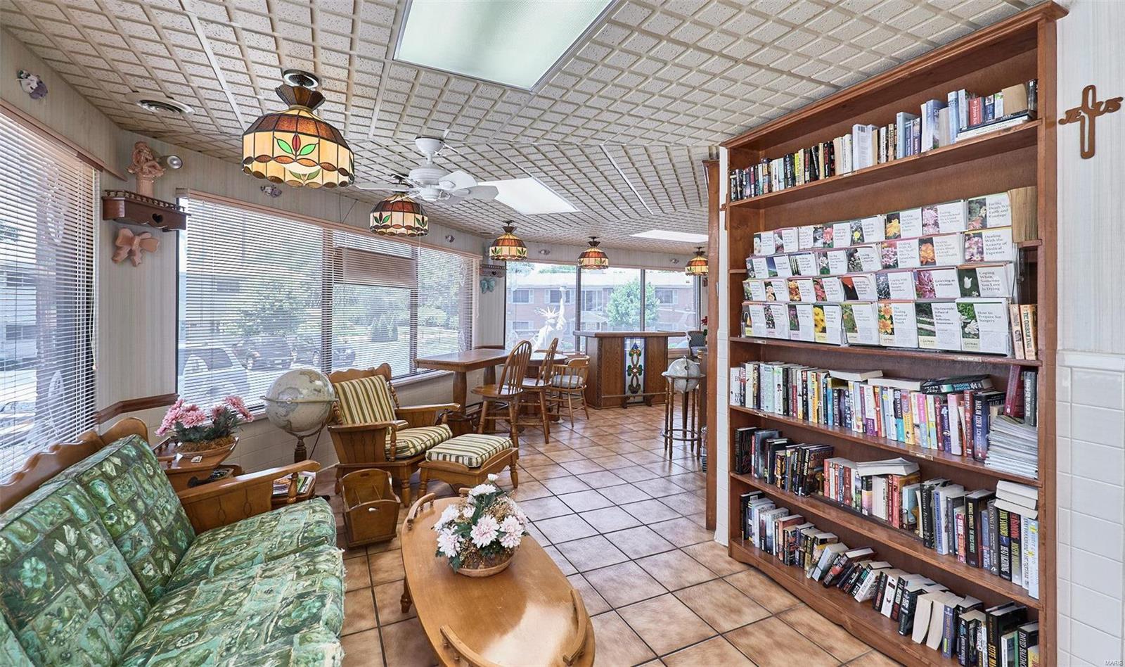 New Town Of St Ferdinand - Residential Income