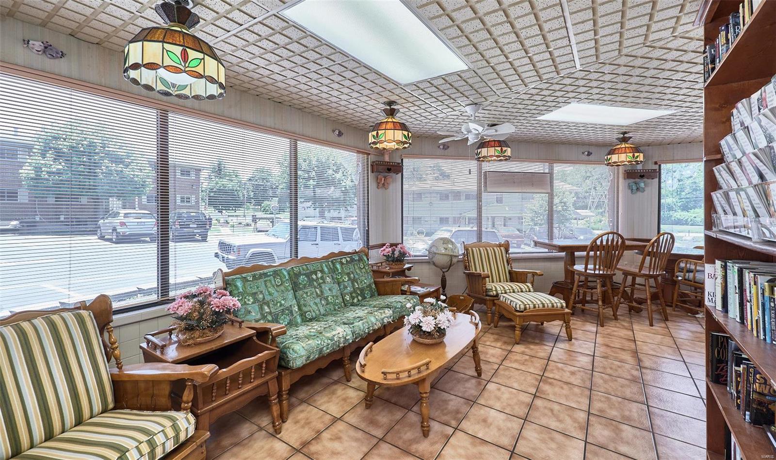 New Town Of St Ferdinand - Residential Income