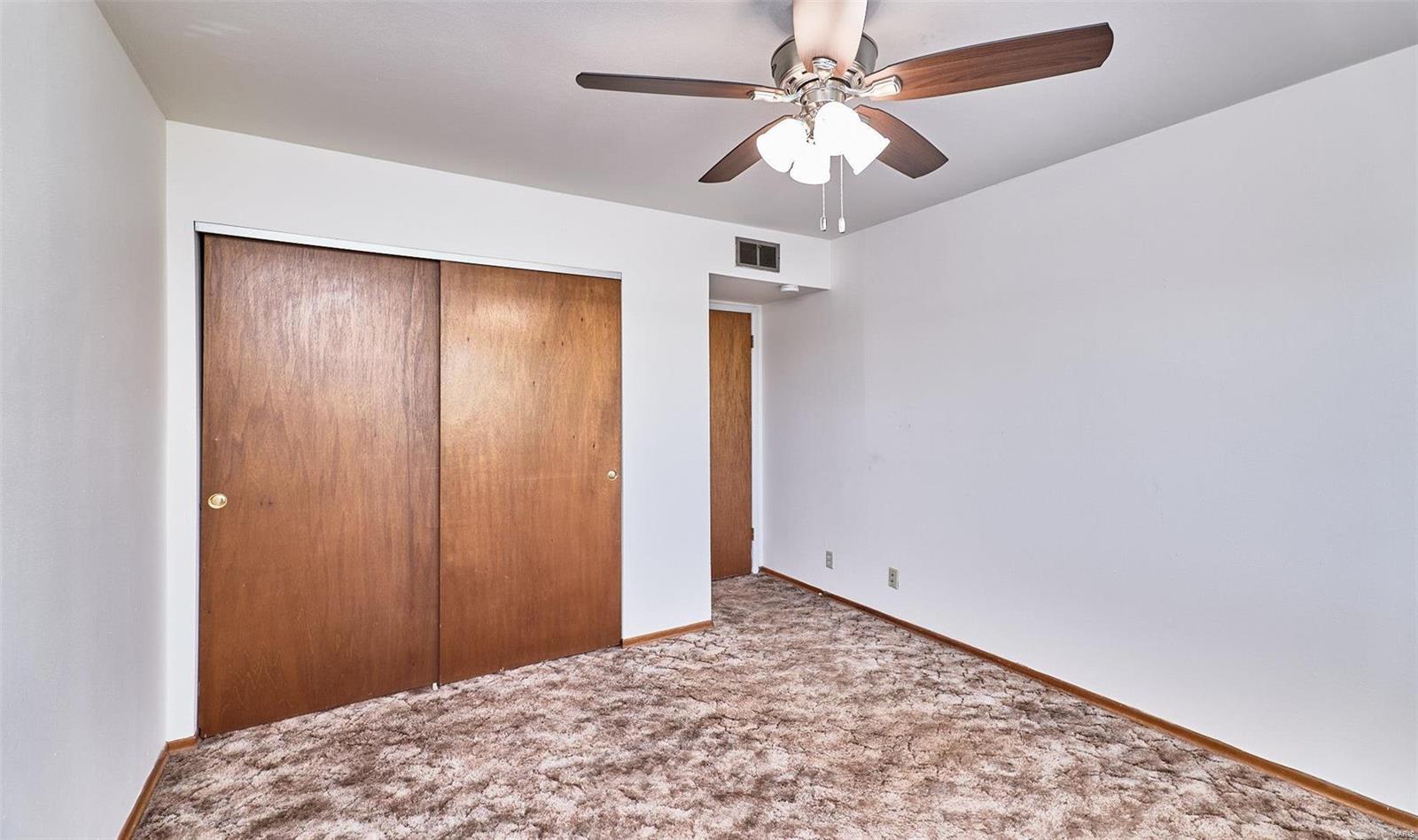 New Town Of St Ferdinand - Residential Income