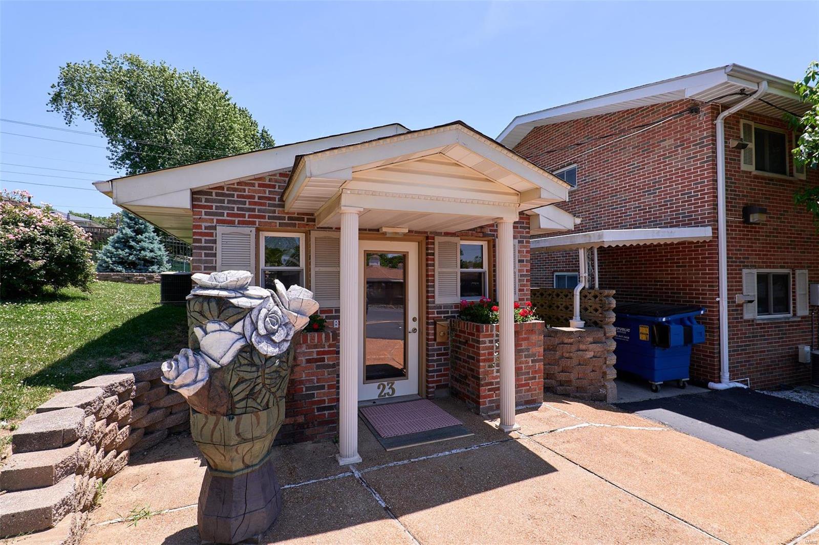 New Town Of St Ferdinand - Residential Income