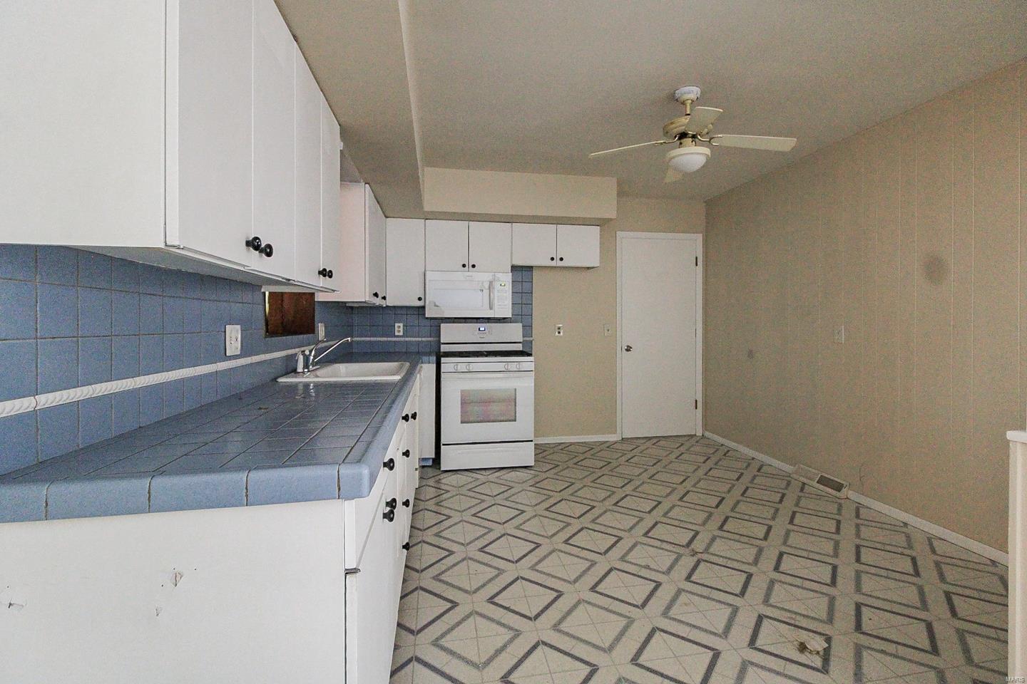 Cardinal Wood #1 - Residential