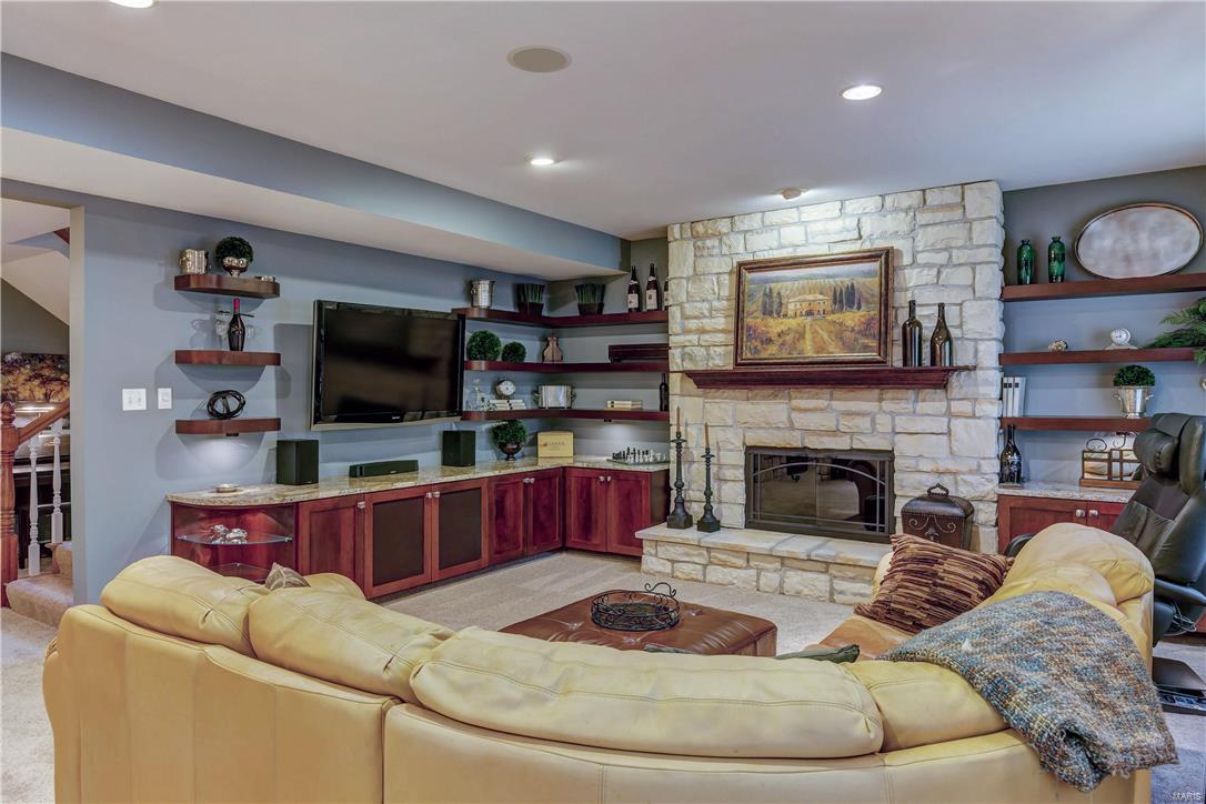 Country Lake Estates - Residential