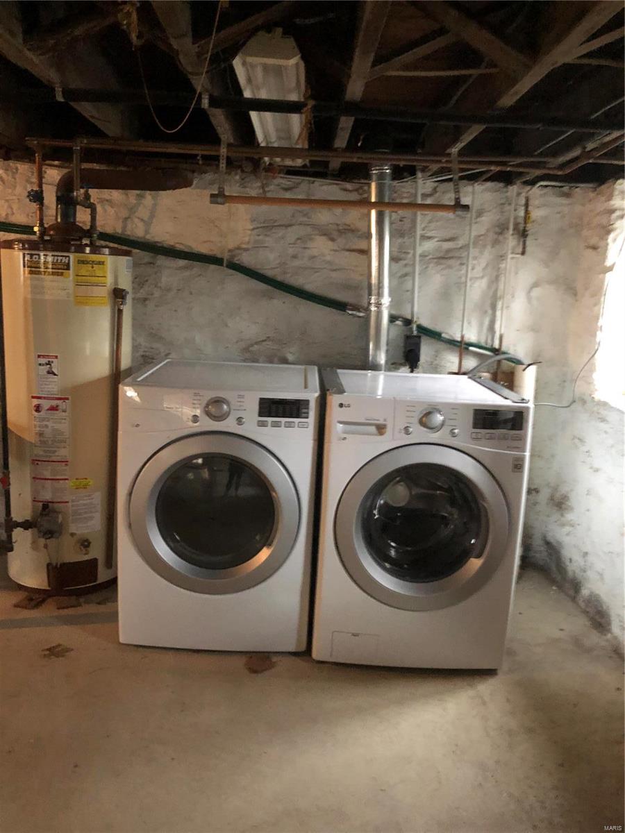 Hallocks Add - Residential Lease