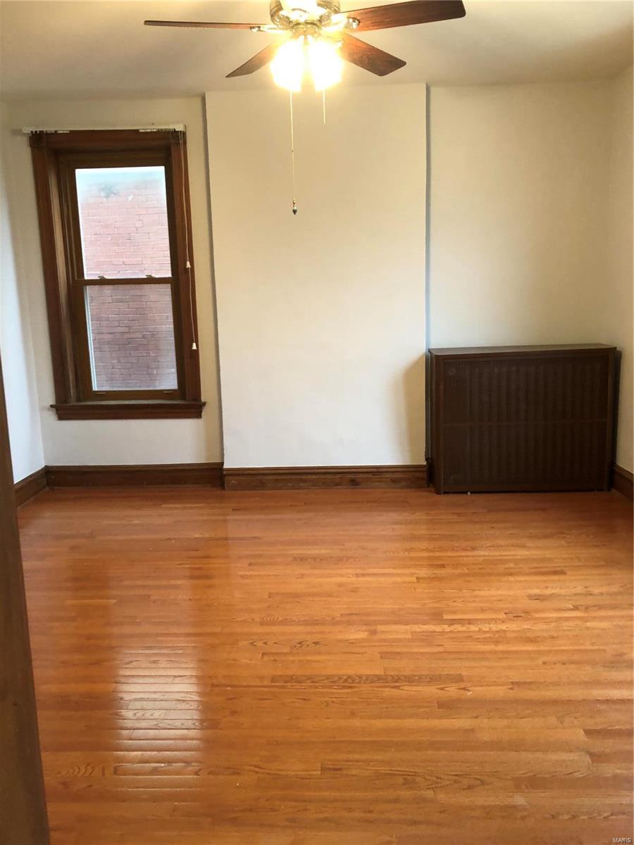 Hallocks Add - Residential Lease