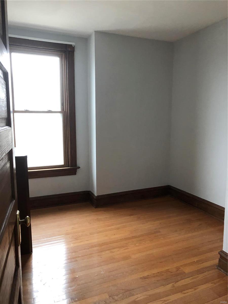 Hallocks Add - Residential Lease