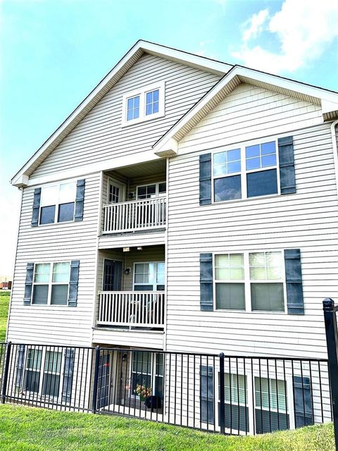 Condominium in O'Fallon MO 430 Bramblett Hills Hls.jpg