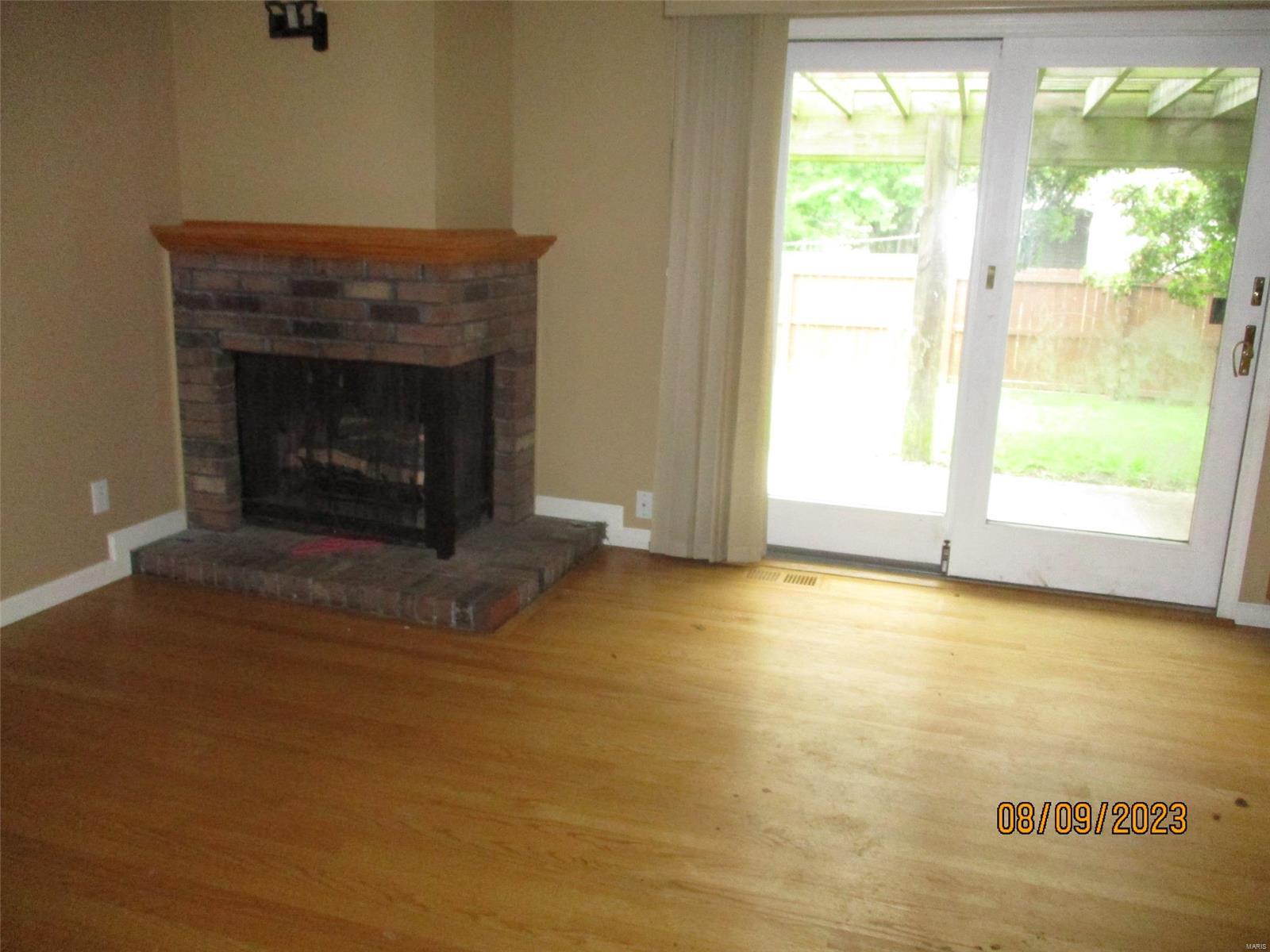 Fox Lake 1 - Residential