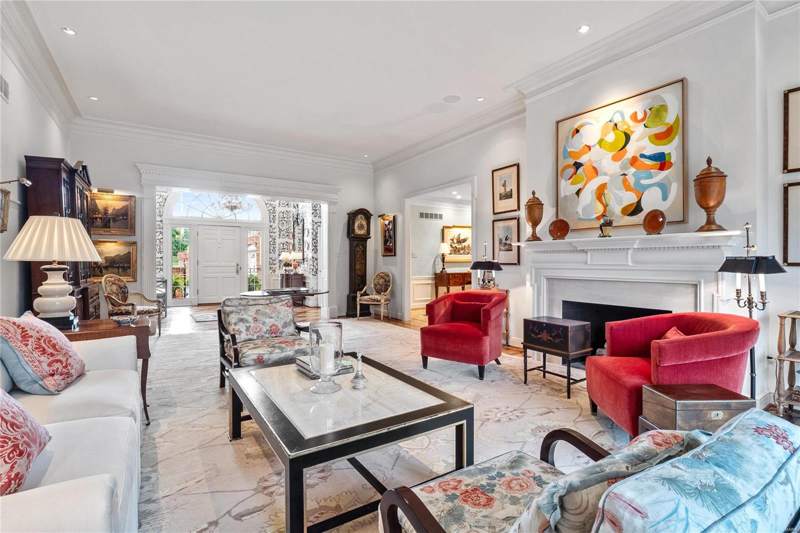 Woodbridge Condo - Residential