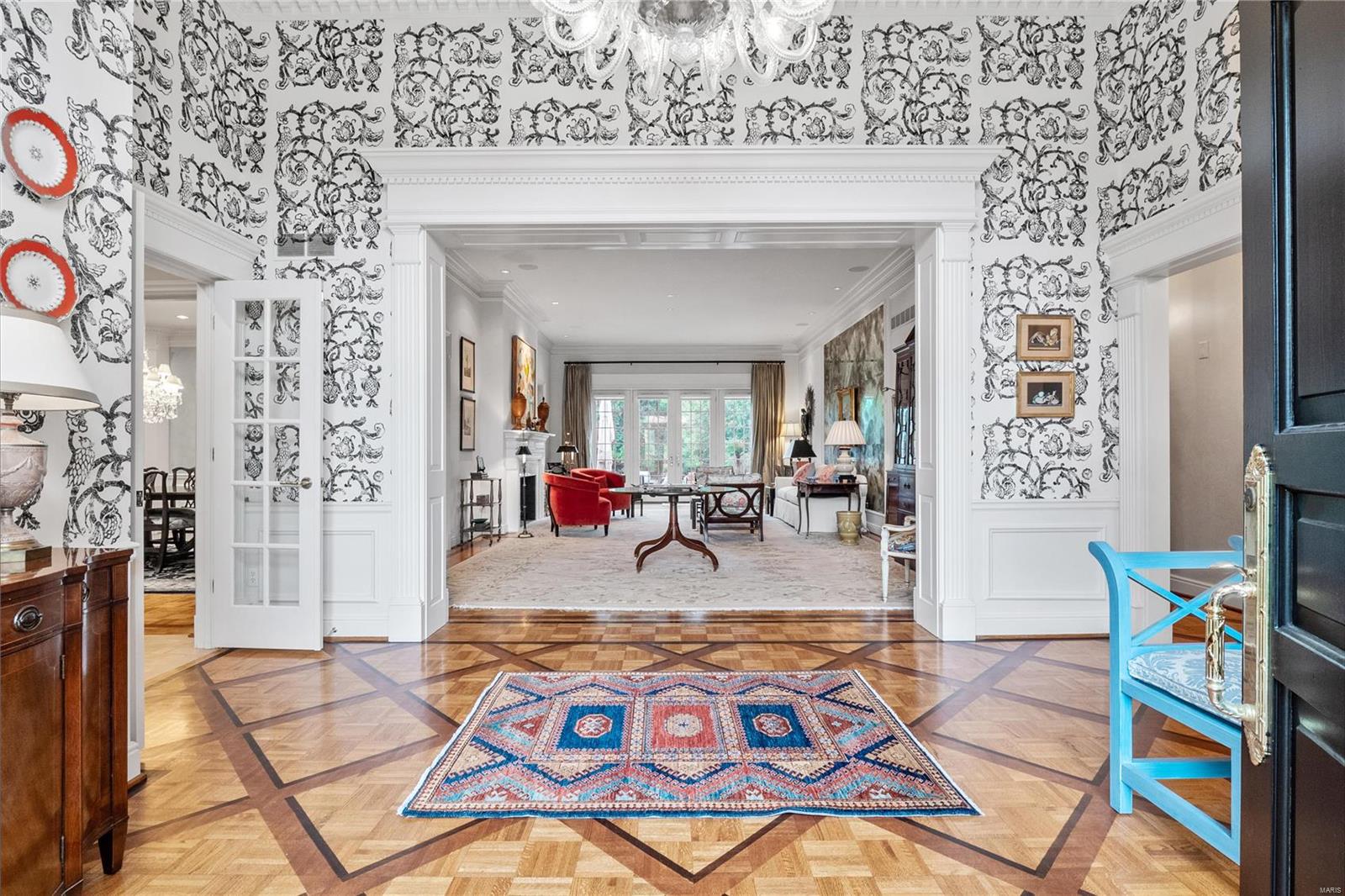 Woodbridge Condo - Residential