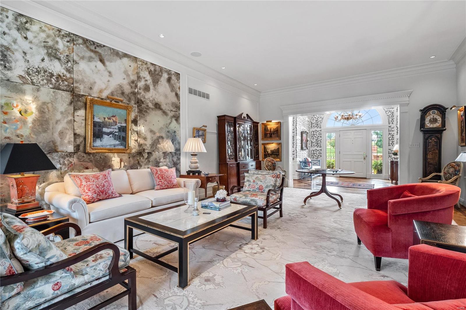 Woodbridge Condo - Residential