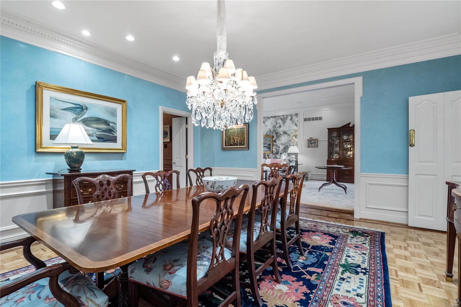 Woodbridge Condo - Residential