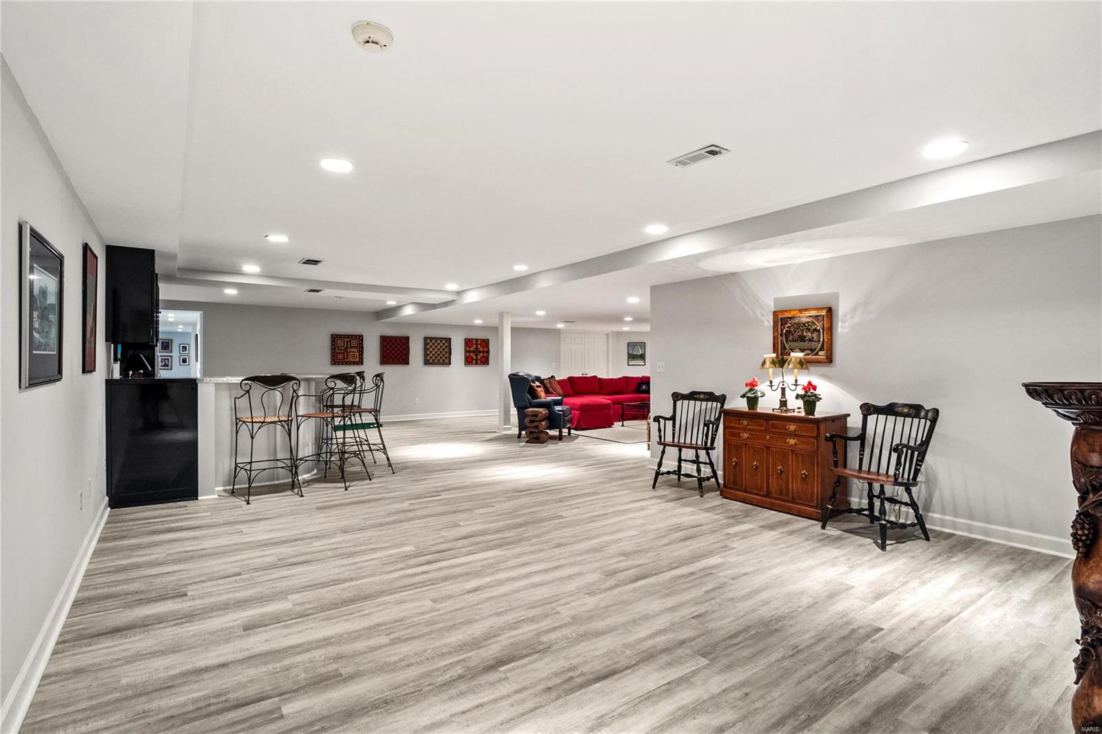 Woodbridge Condo - Residential