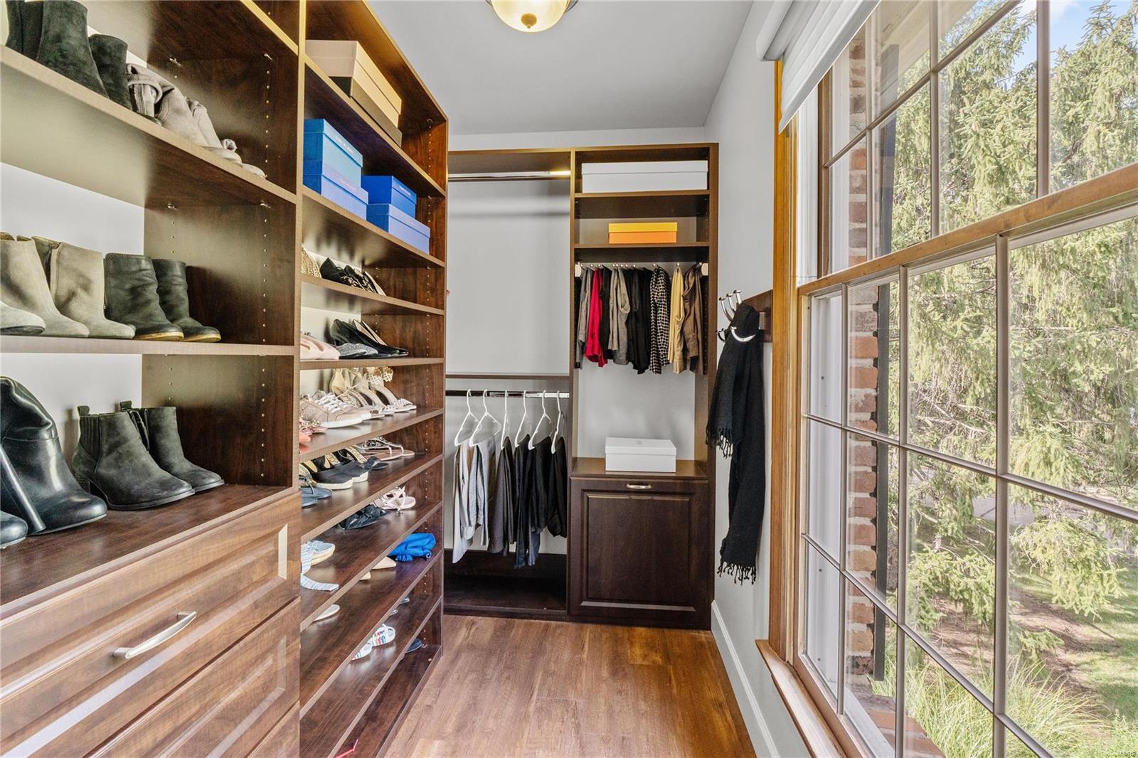 Karrvilla West - Residential