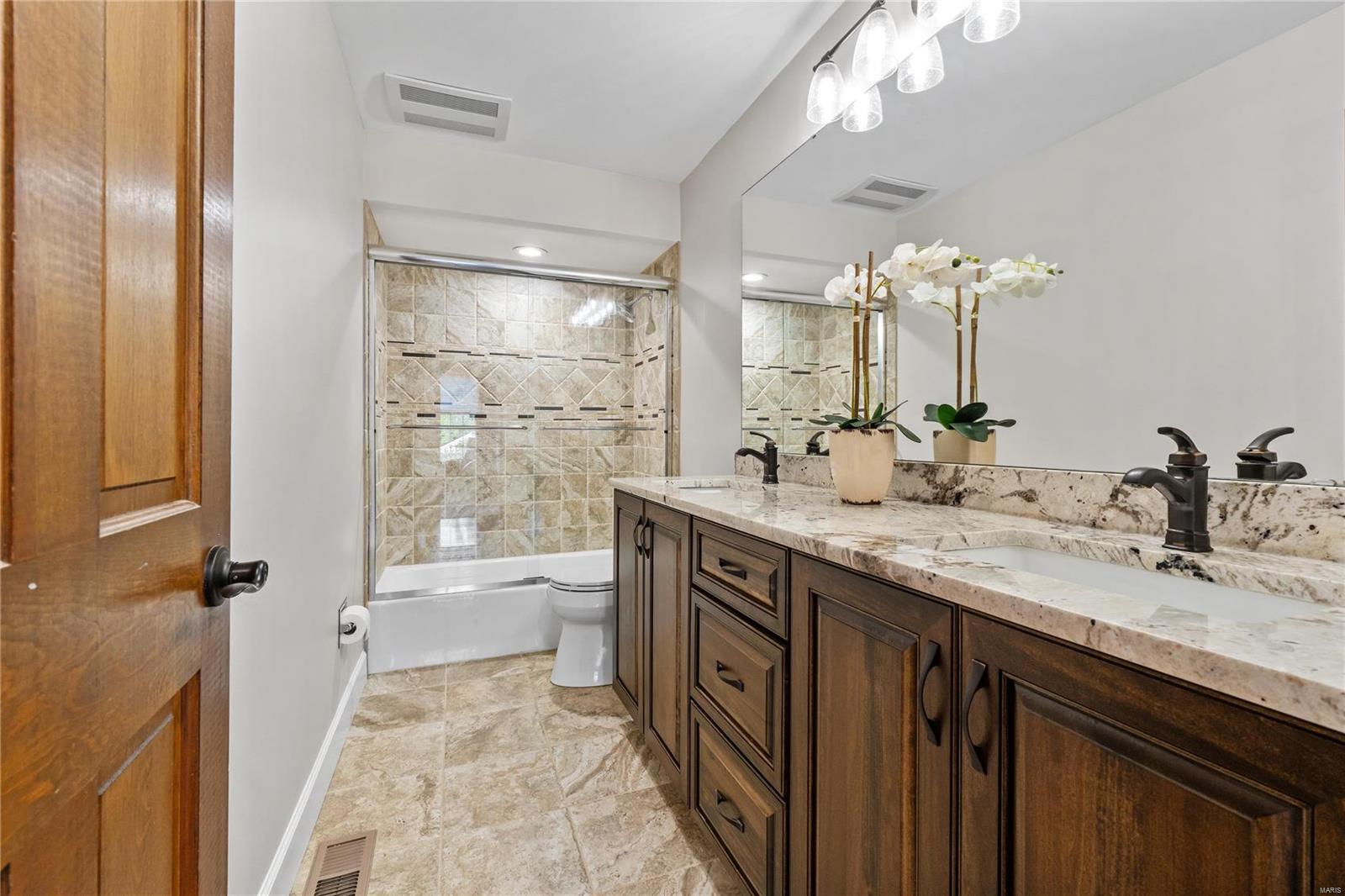 Karrvilla West - Residential