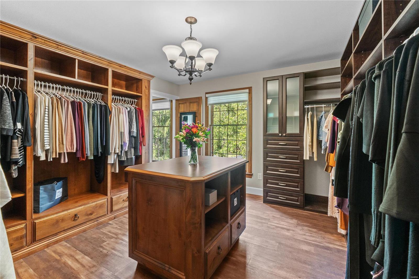 Karrvilla West - Residential