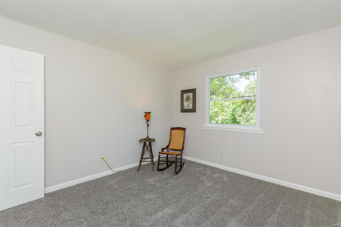 Country Hill Manor - Residential