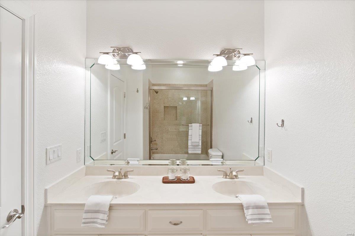 Molokai Pointe Estates - Residential