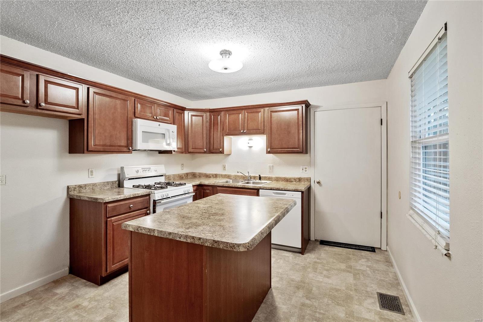 Warren Place - Residential