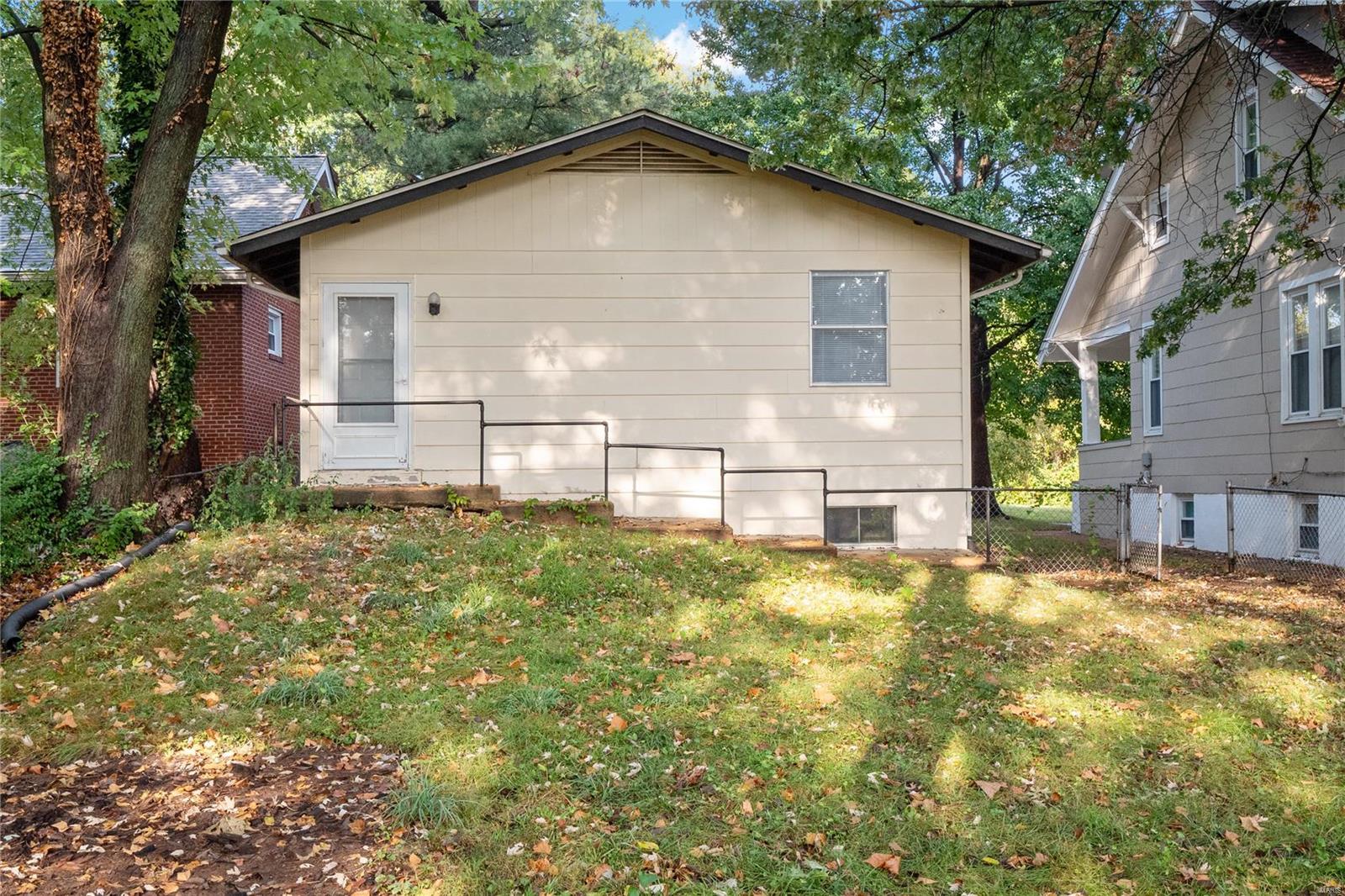 Warren Place - Residential