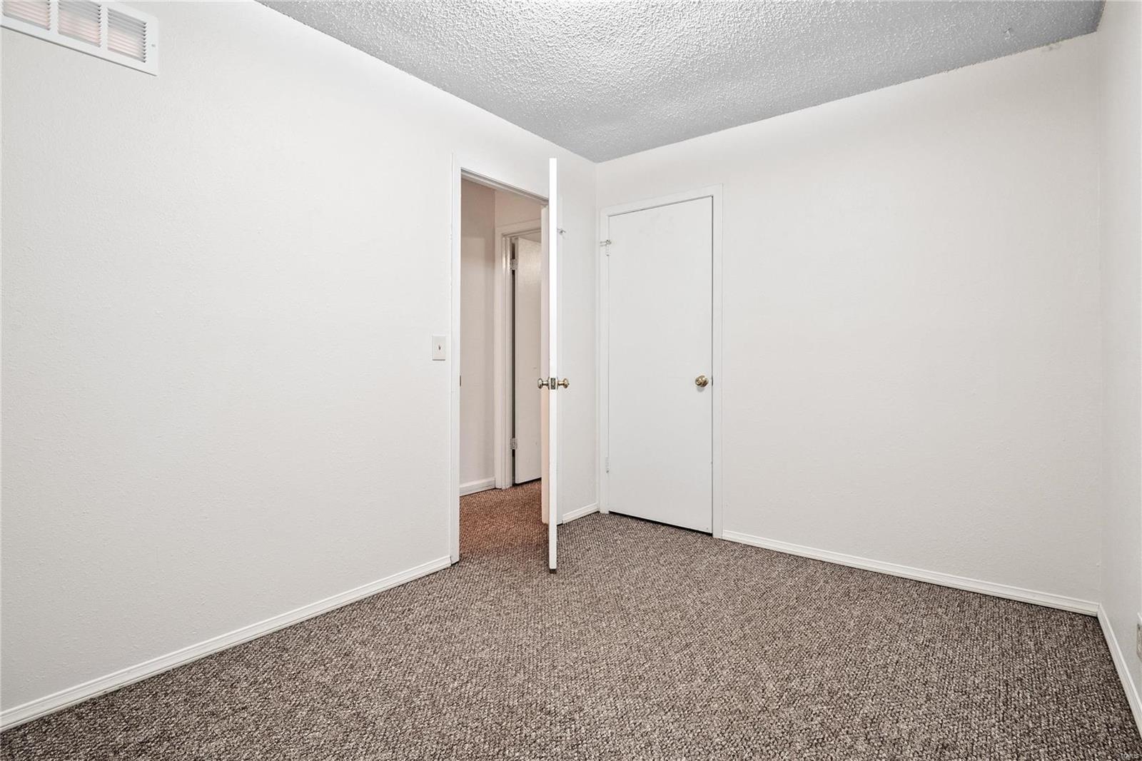 Warren Place - Residential