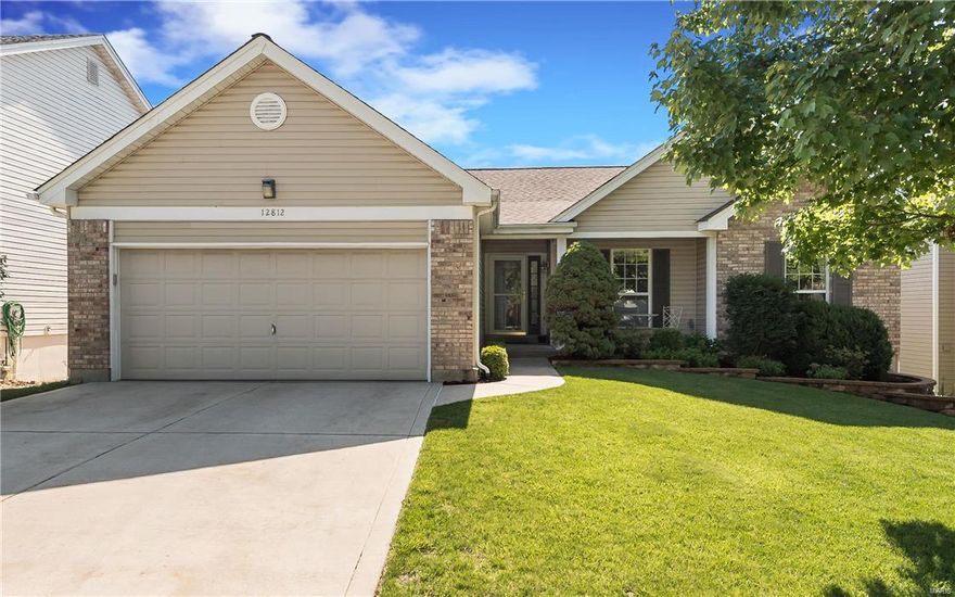 Exceptional great room ranch in popular Polo Parc! Open floor plan, gleaming wood floors, soaring ceilings & skylights create a light & airy atmosphere. Inviting covered porch entrance leads to gracious foyer, vaulted great room highlighted by floor-to-ceiling brick fireplace & formal dining room with bay window & sliding glass door that opens to private deck. Bright open kitchen features custom oak cabinetry, stainless steel appliances, breakfast bar & convenient planning center., main floor laundry. Fabulous master bedroom suite with cathedral ceiling, huge walk-in closet & updated master bath offers an appealing retreat. 3 Additional bedrooms plus hall full bath complete the main floor living quarters. Open staircase accesses professionally finished walk-out Lower Level with recreation room, game room with wet bar & ½ bath. Situated on an extensively landscaped lot with fenced backyard, deck, patio & 2-car garage. Located in award-winning Parkway School district.