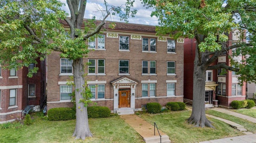 RARE 6-Family Building near Wash U - Ideal Student Housing Opportunity!

Welcome to 5931-33 Kingsbury, perfect for Wash U student housing and strategically located near Wash U. This impeccably maintained 6-family building boasts updated plumbing, HVAC, and electric.  Large units easily convert to three bedrooms for maximum monthly income.  Post-conversion to three-bedroom units, area comps support rents at $1,995 and higher, depending on finishes.  Apartments in this high-demand area fill quickly and maintain 100% occupancy, making it a true legacy asset.  Off street parking behind the building for each unit, and beautifully manicured lawn.  Well maintained wood decks.  Newer TPO roof and PVC sewer lateral lines ensure a low maintenance building for years to come. 

Seller is a Missouri Broker and will meet for showings.  Showings strictly by appointment and require proof of funds.  

Don't miss this outstanding investment opportunity in a prime Wash U location.