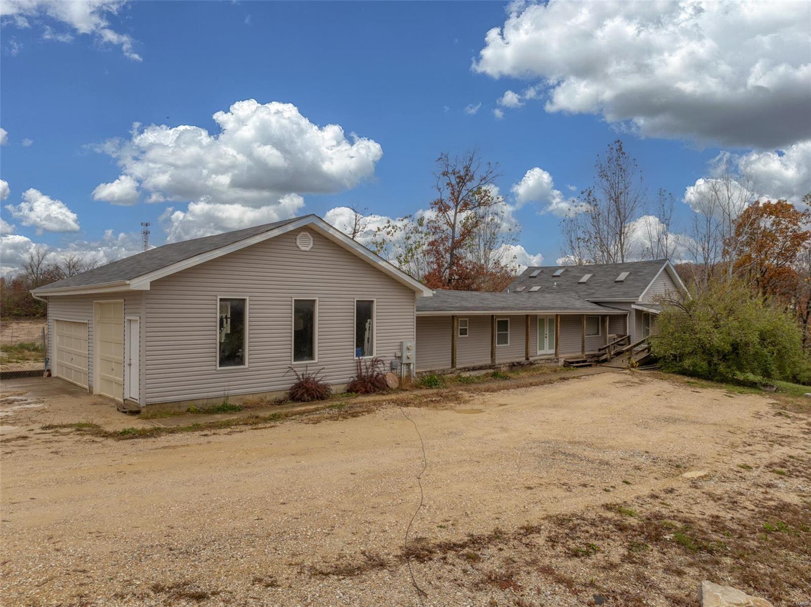 29379 Trails End A & B