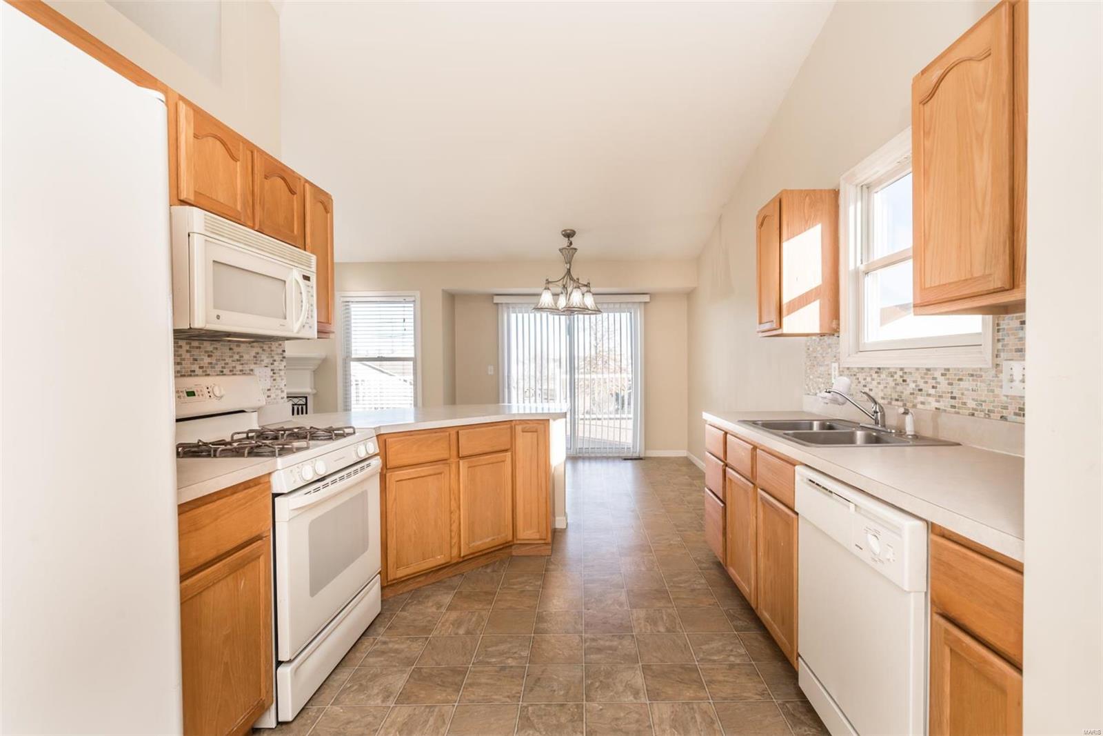 Homefield Manors #3 - Residential