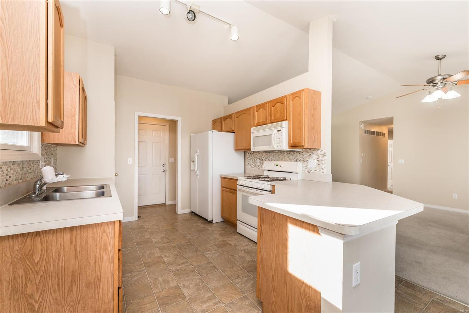 Homefield Manors #3 - Residential