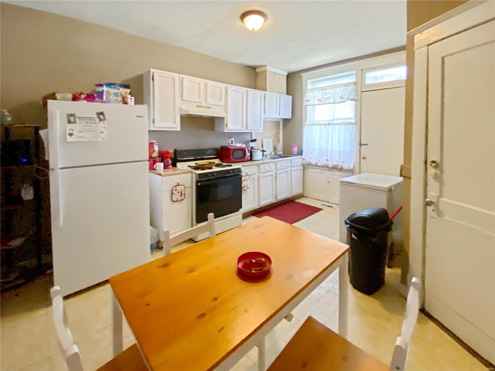 Lynch Add - Residential Income