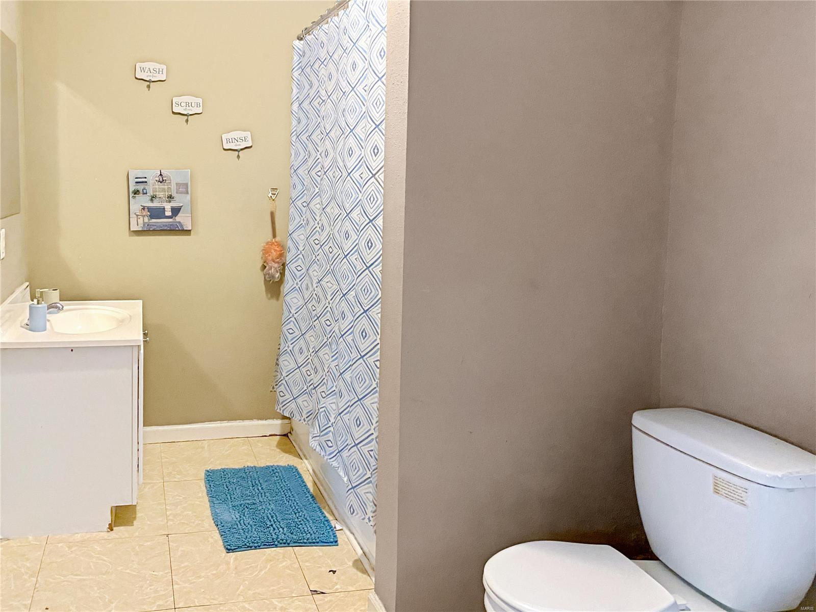 Lynch Add - Residential Income