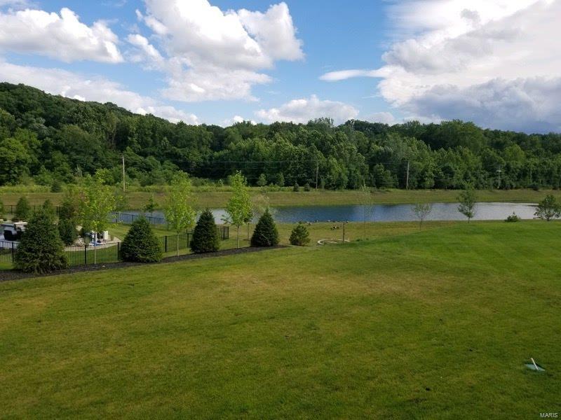 Arbors At Kehrs Mill - Residential