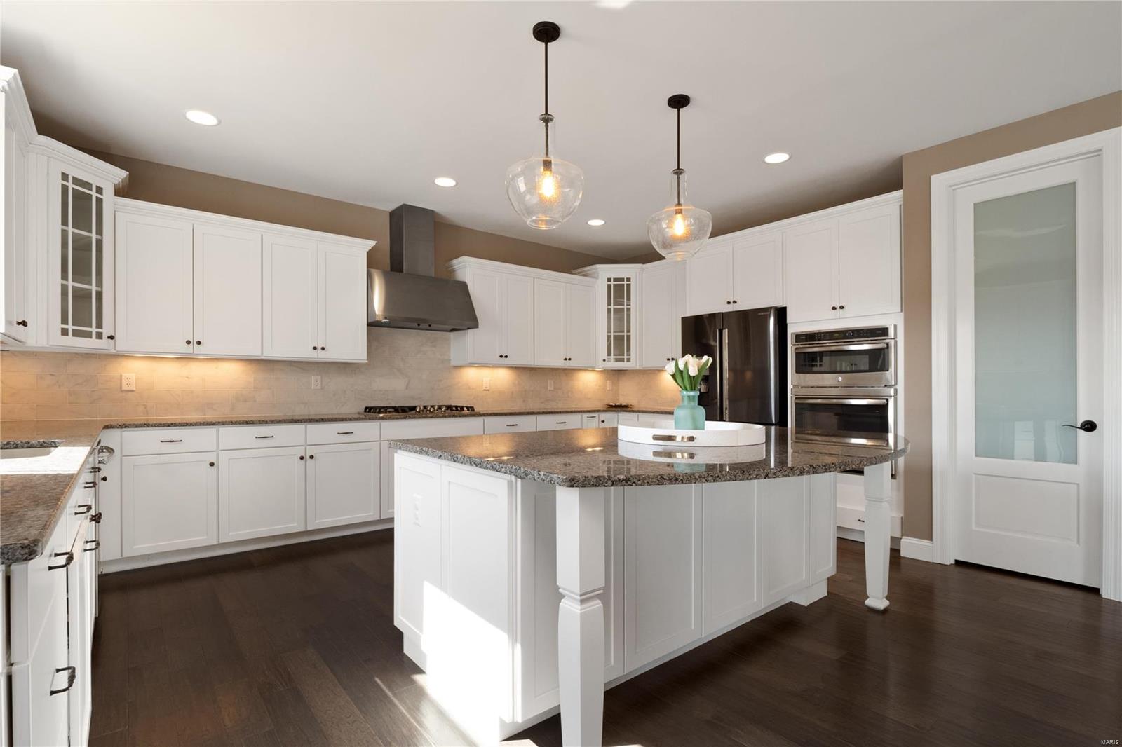 Arbors At Kehrs Mill - Residential